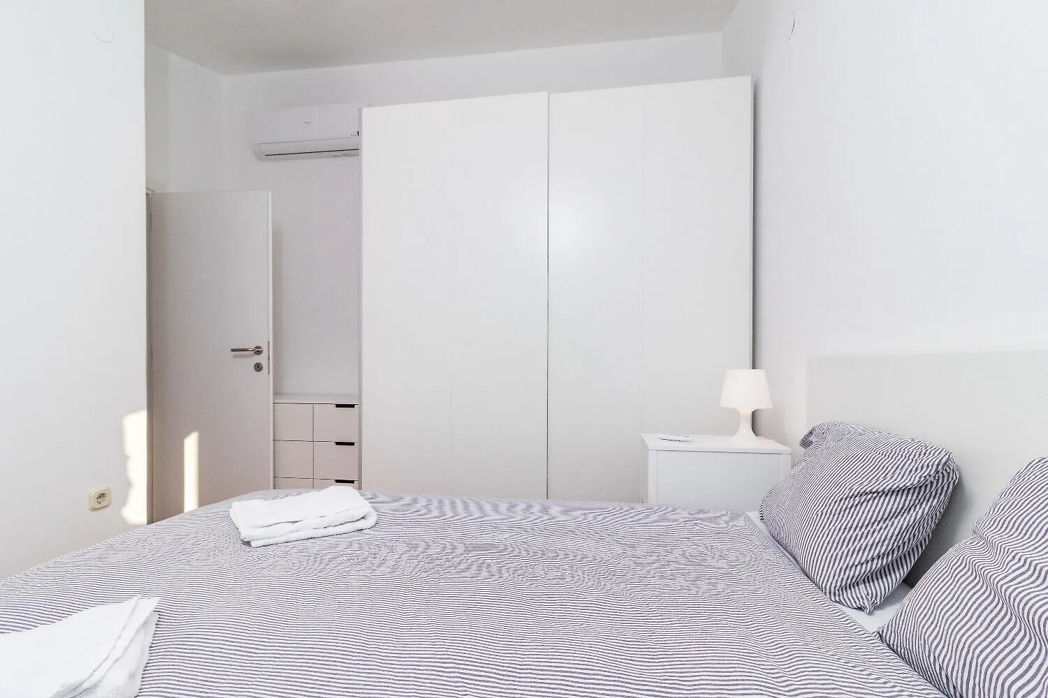 Apartment Robi 1 - Sea View Лижнян 0*,  Хорватия